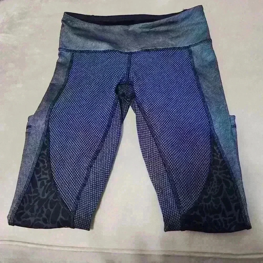 Lululemon Snake Skin Crop Leggings